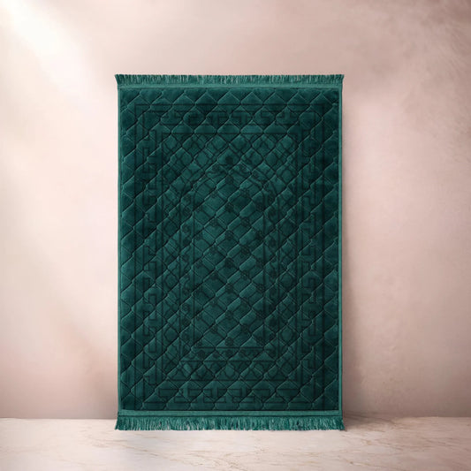 Green Motive - Embossed